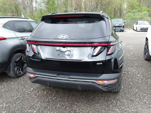 Certified 2023 Hyundai Tucson SEL w/ Convenience Package AWD/4WD image 2