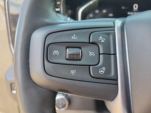 Used 2025 GMC Sierra 1500 SLT AWD/4WD image 19