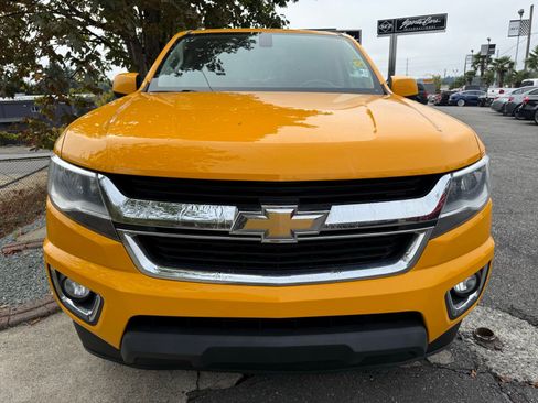 Used 2018 Chevrolet Colorado LT image 2