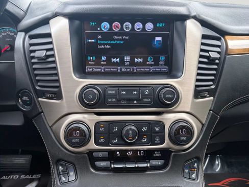Used 2017 GMC Yukon Denali w/ Open Road Package AWD/4WD image 25