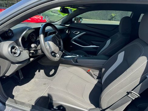 Used 2021 Chevrolet Camaro LT w/ RS Package image 8