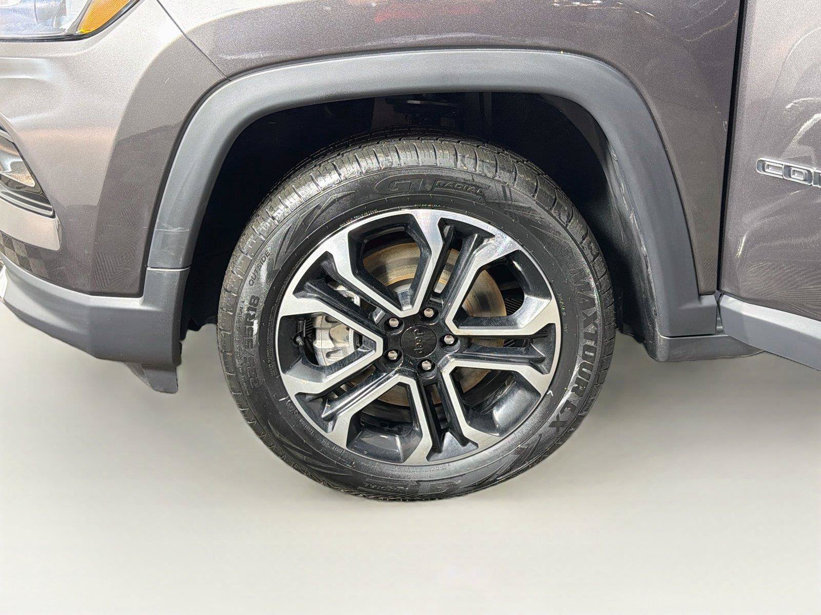 Used 2023 Jeep Compass Limited AWD/4WD image 32