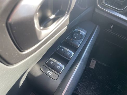 New 2026 Kia Sorento S w/ S Panoramic Sunroof Package FWD image 21