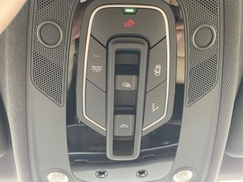 Used 2021 Audi Q8 Premium w/ Convenience Package AWD/4WD image 29