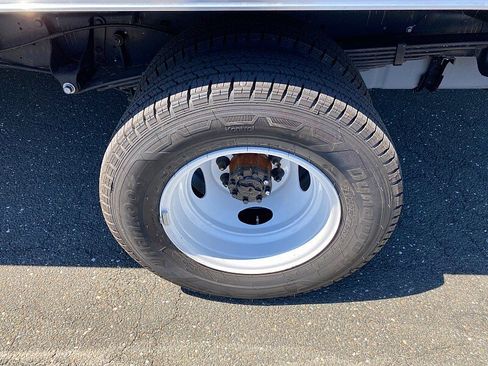 New 2026 Ford E-450 and Econoline 450 Super Duty w/ Power Equipment Group image 20