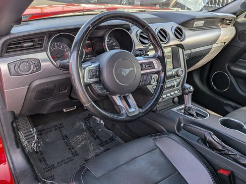 Used 2018 Ford Mustang Premium RWD image 14