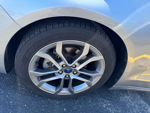 Used 2020 Ford Fusion SEL FWD image 8
