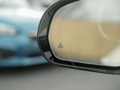 Used 2018 Mercedes-Benz E 300 E 300 4MATIC Sedan 4D w/ Premium 1 Package image 20