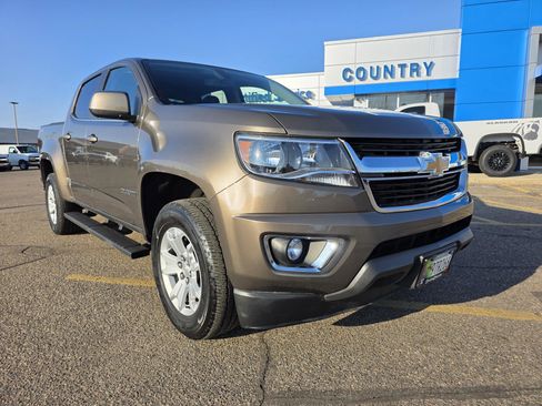 Used 2017 Chevrolet Colorado LT w/ LT Convenience Package image 29