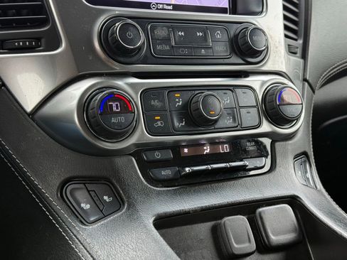 Used 2018 Chevrolet Tahoe LT image 38