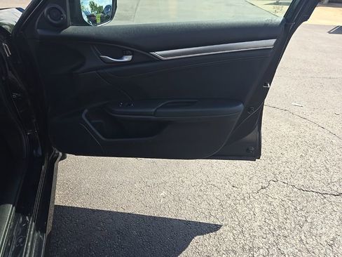 Used 2016 Honda Civic EX-L image 28