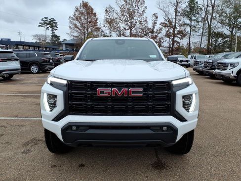 Used 2026 GMC Canyon Elevation w/ Convenience Package RWD image 2
