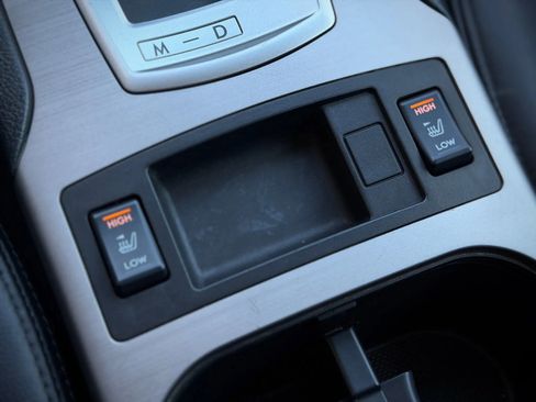 Used 2012 Subaru Outback 2.5i Limited image 13