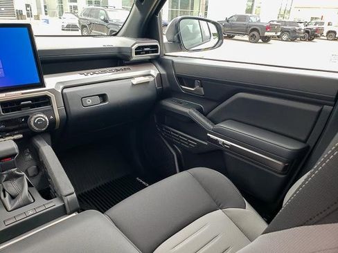 New 2025 Toyota Tacoma TRD Off-Road image 20