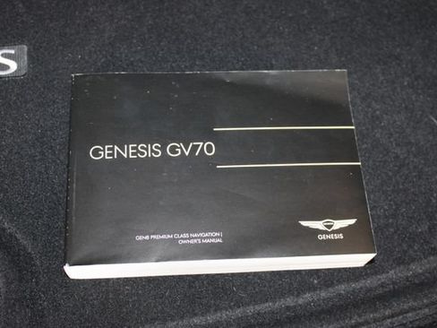 Used 2024 Genesis GV70 2.5T w/ Sport Prestige Package AWD/4WD image 40