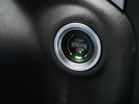 Used 2020 Chevrolet Silverado 1500 LT w/ All-Star Edition image 30