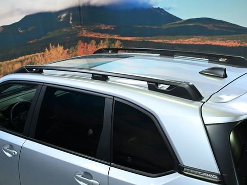 Used 2025 Subaru Forester Premium AWD/4WD image 14