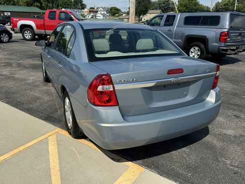 Used 2007 Chevrolet Malibu LS w/ Enhanced Safety Package FWD image 10