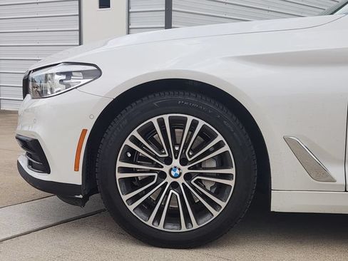 Used 2020 BMW 530i w/ Convenience Package RWD image 8