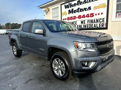 Used 2019 Chevrolet Colorado Z71 image 2
