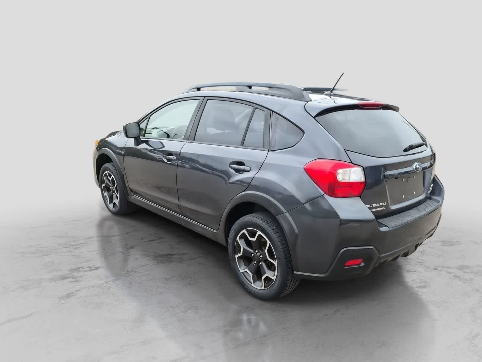 Used 2014 Subaru Crosstrek 2.0i Limited AWD/4WD image 6