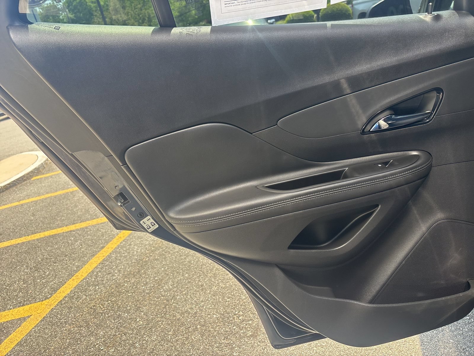 Used 2022 Buick Encore Preferred w/ Safety Package AWD/4WD image 41