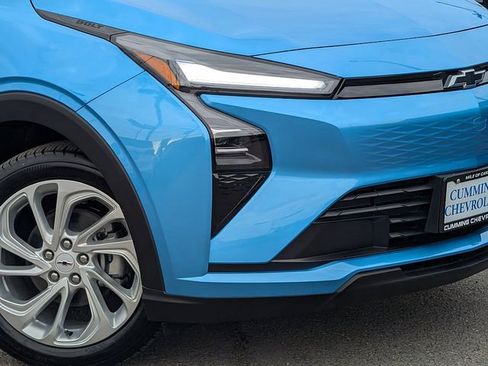 New 2027 Chevrolet Bolt LT w/ Comfort Package FWD image 3
