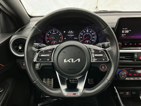 Used 2022 Kia Forte GT-Line w/ GT-Line Premium Package FWD image 30
