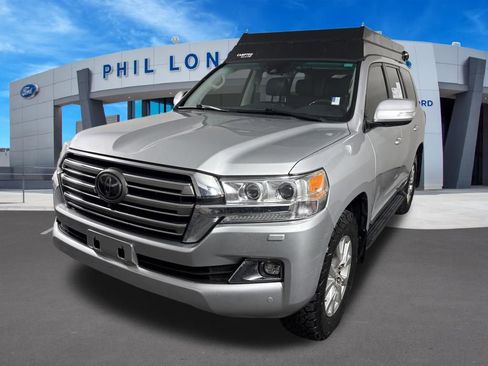 Used 2016 Toyota Land Cruiser AWD/4WD image 3