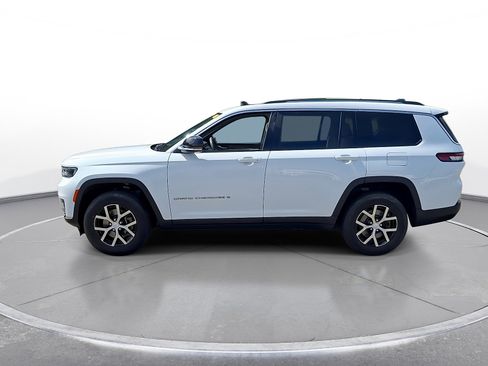 Used 2023 Jeep Grand Cherokee L Limited AWD/4WD image 5