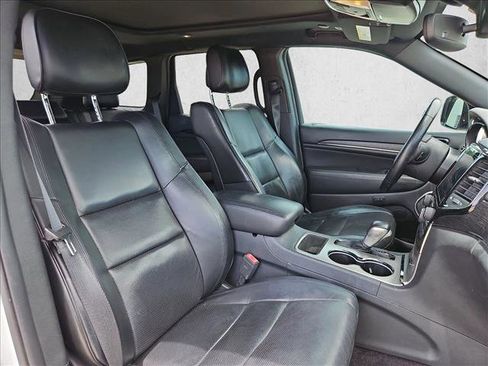 Used 2019 Jeep Grand Cherokee High Altitude RWD image 21
