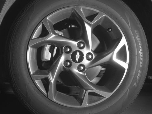 Used 2025 Chevrolet Trax LT image 11