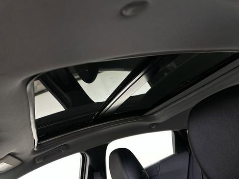 Used 2023 Chevrolet Malibu LT FWD image 19
