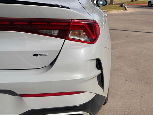 Used 2023 Kia K5 GT-Line image 11