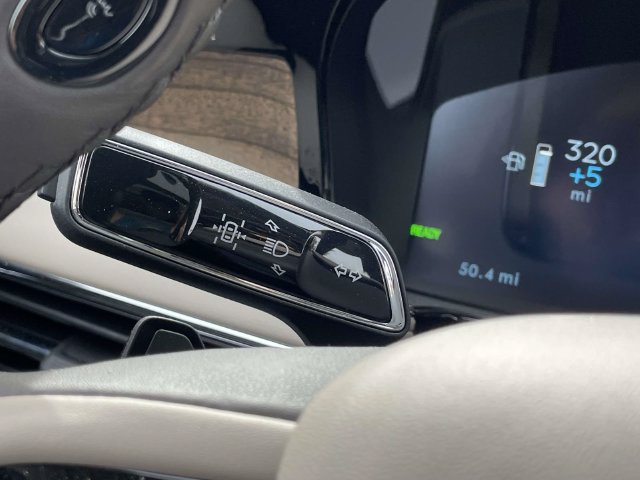Used 2024 Lincoln Corsair Grand Touring AWD/4WD image 29