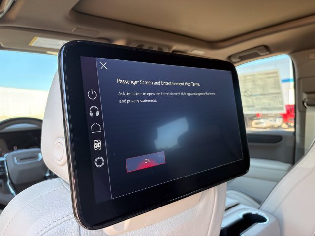 New 2026 GMC Yukon Denali w/ Denali Reserve Package RWD image 17