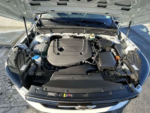 New 2026 Volvo XC40 B5 Plus w/ Protection Package Premier image 14