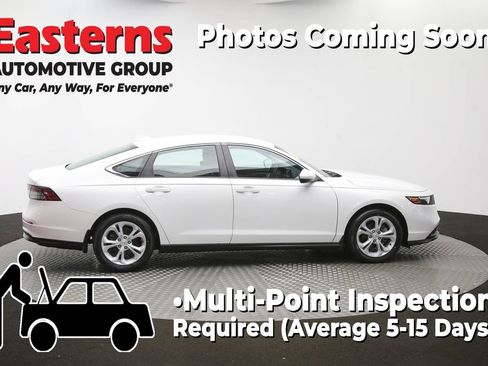 Used 2023 Honda Accord LX image 44