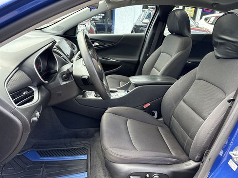 Used 2023 Chevrolet Malibu LT FWD image 5