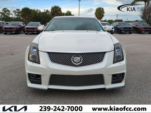 Used 2013 Cadillac CTS V image 3