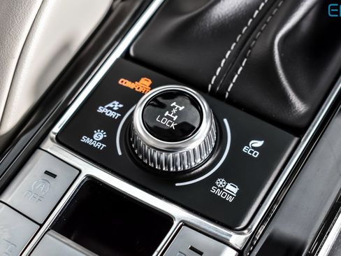 Used 2022 Kia Telluride EX w/ Towing Package image 32