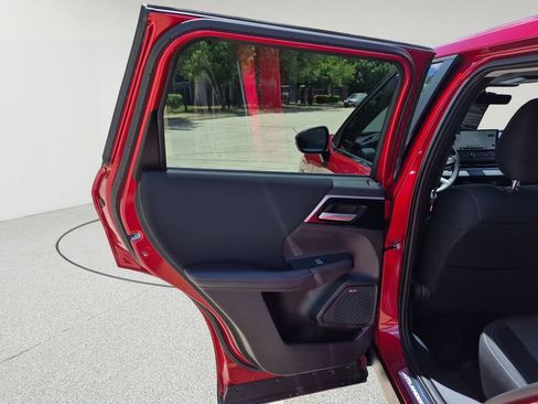 New 2026 Mitsubishi Outlander ES FWD image 18