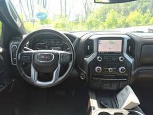 Used 2020 GMC Sierra 1500 SLT w/ SLT Premium Plus Package AWD/4WD image 8