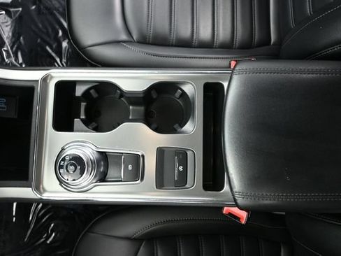 Used 2022 Ford Edge SEL AWD/4WD image 33