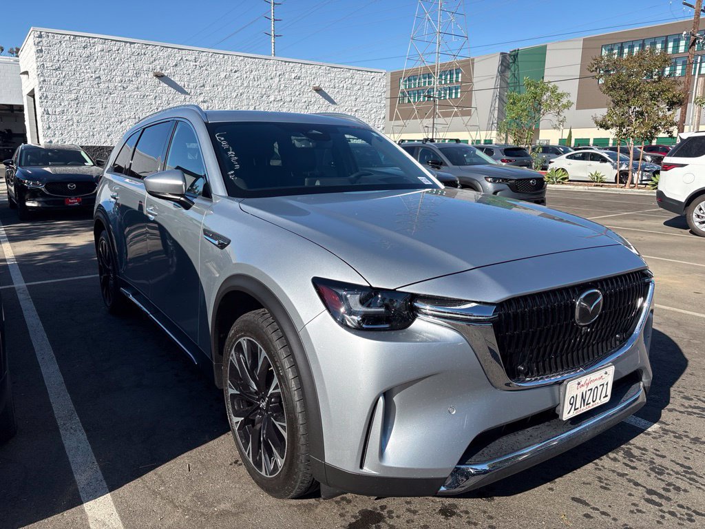 Used 2024 MAZDA CX-90 Plug-In Hybrid w/ Premium Plus AWD/4WD image 4