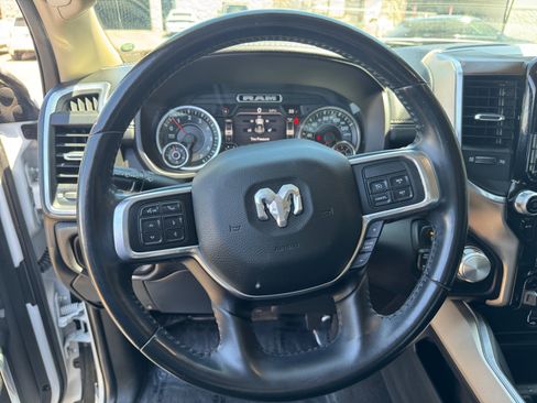 Used 2022 RAM 2500 Laramie AWD/4WD image 18