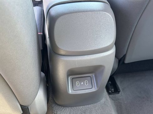Used 2026 Hyundai Elantra Sport FWD image 23