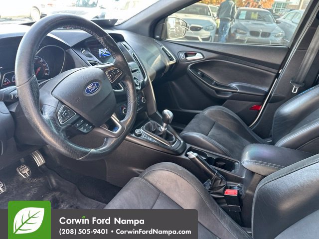 Used 2017 Ford Focus RS AWD/4WD image 12