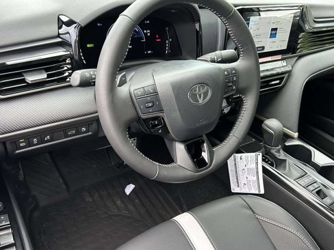 New 2026 Toyota Camry SE FWD image 12