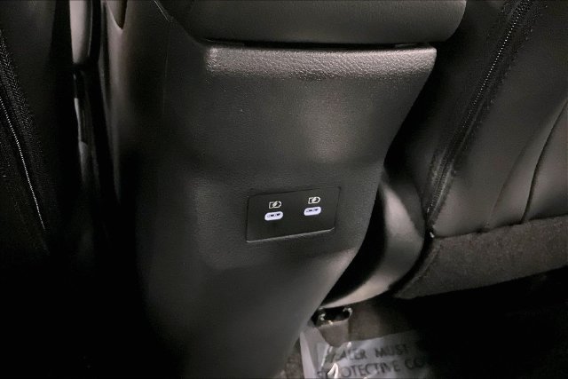 New 2026 Nissan Kicks SR w/ Cold Weather Package FWD image 21